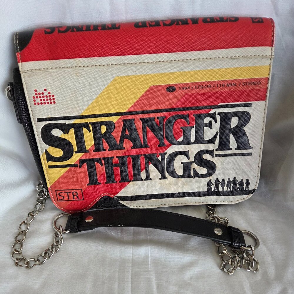 NETFLIX Stranger Things VHS handbag